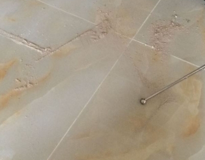 达州瓷砖空鼓维修公司分享粘合剂选择不当在瓷砖铺贴过程中可能导致以下问题